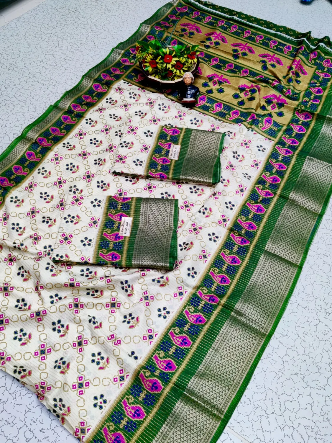 Patola Paisley Print Silver Zari Semi Silk Saree